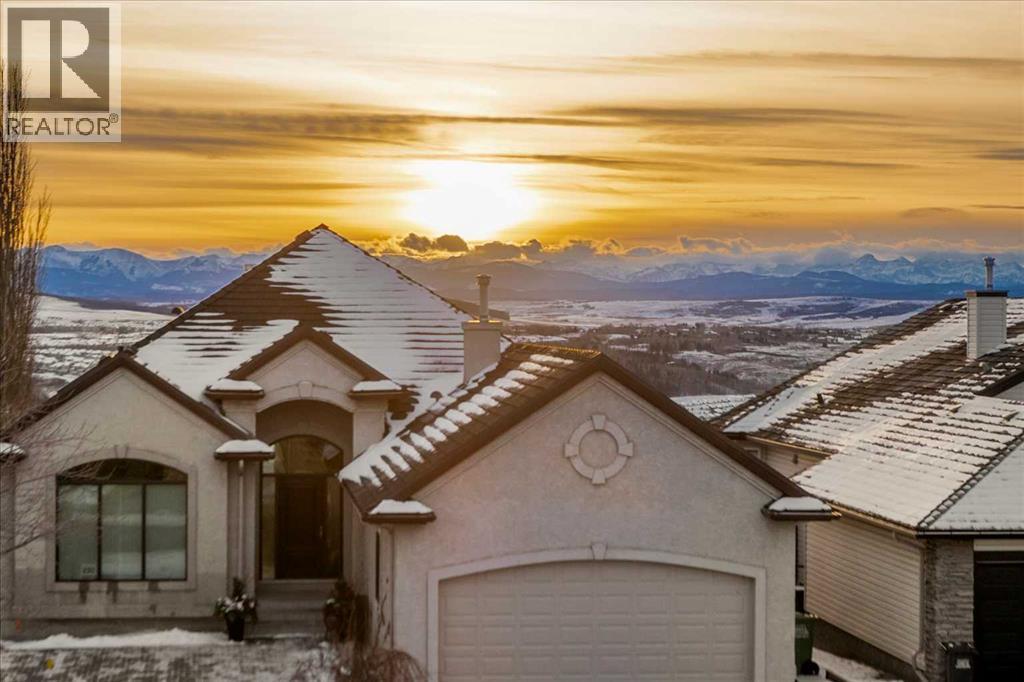 255 Gleneagles View, Cochrane, Alberta  T4C 2H5 - Photo 28 - A2278758