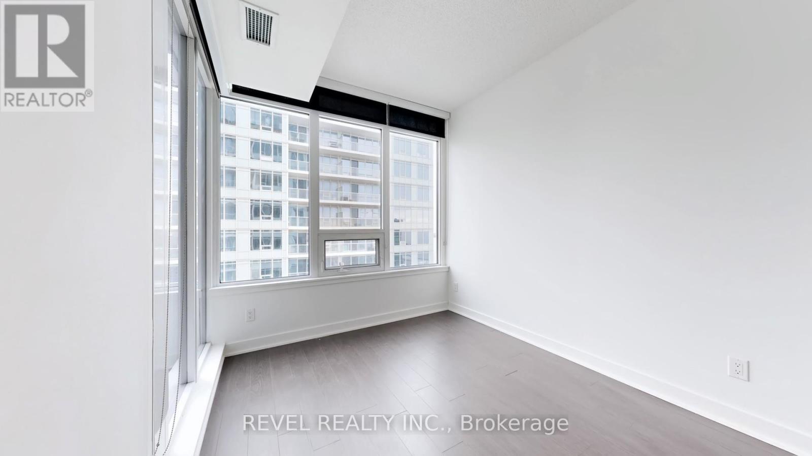 3710 - 19 Bathurst Street, Toronto (Waterfront Communities), Ontario  M5V 0N2 - Photo 16 - C12921592