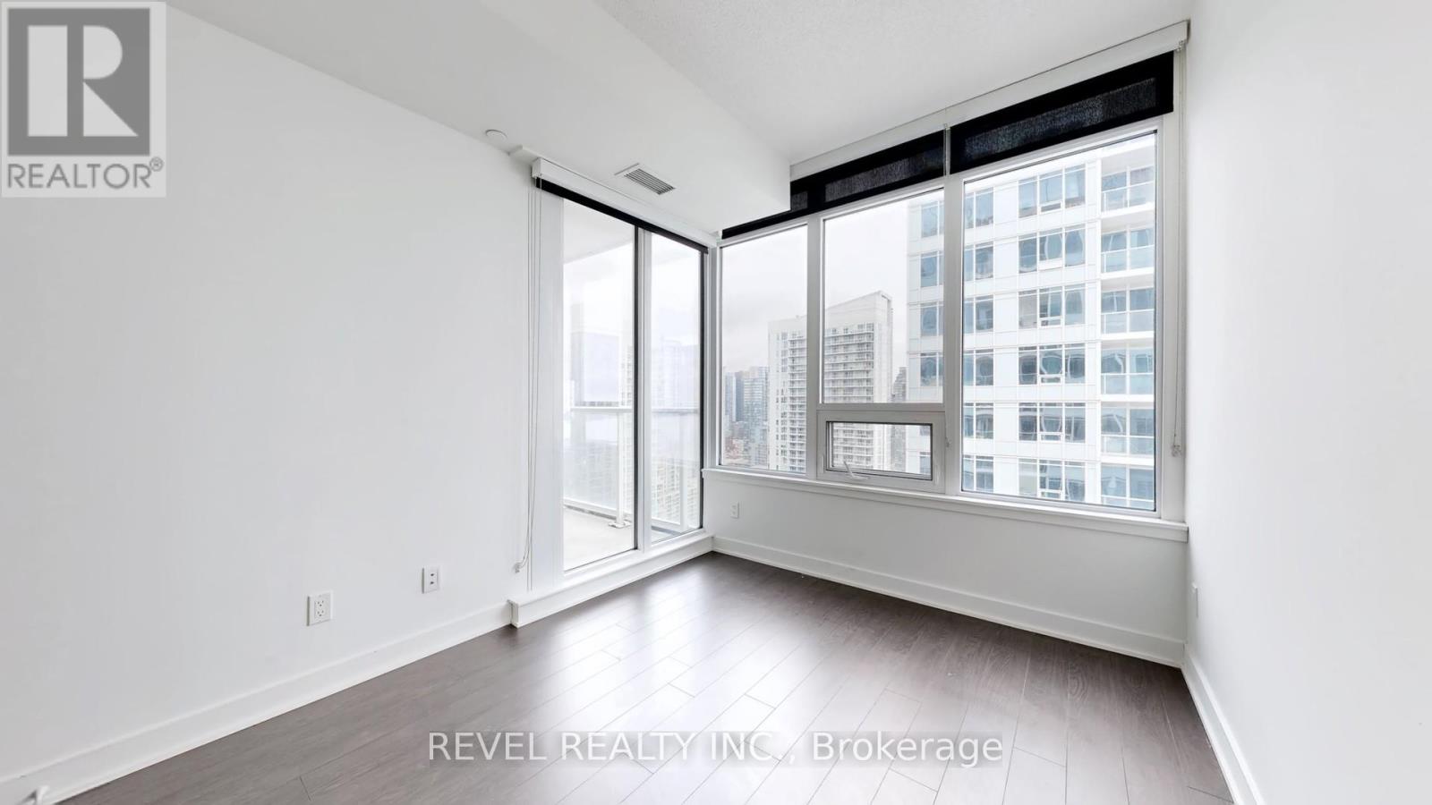 3710 - 19 Bathurst Street, Toronto (Waterfront Communities), Ontario  M5V 0N2 - Photo 17 - C12921592