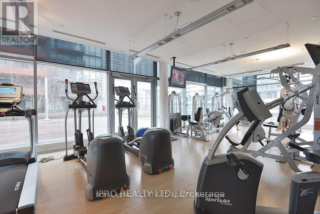 1015 - 25 Telegram Mews, Toronto, Ontario  M5V 3Z1 - Photo 34 - C12921622