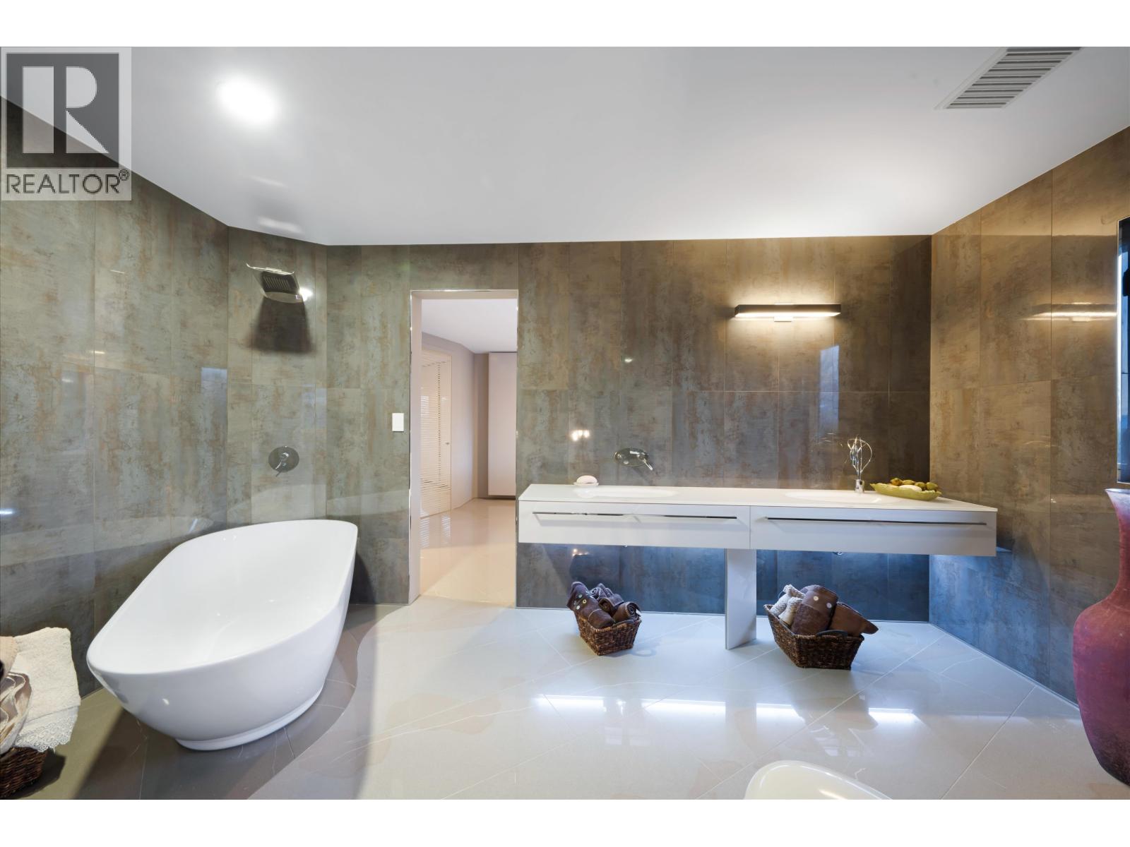 5671 Musgrave Crescent, Richmond, British Columbia  V7C 5N3 - Photo 16 - R3103394