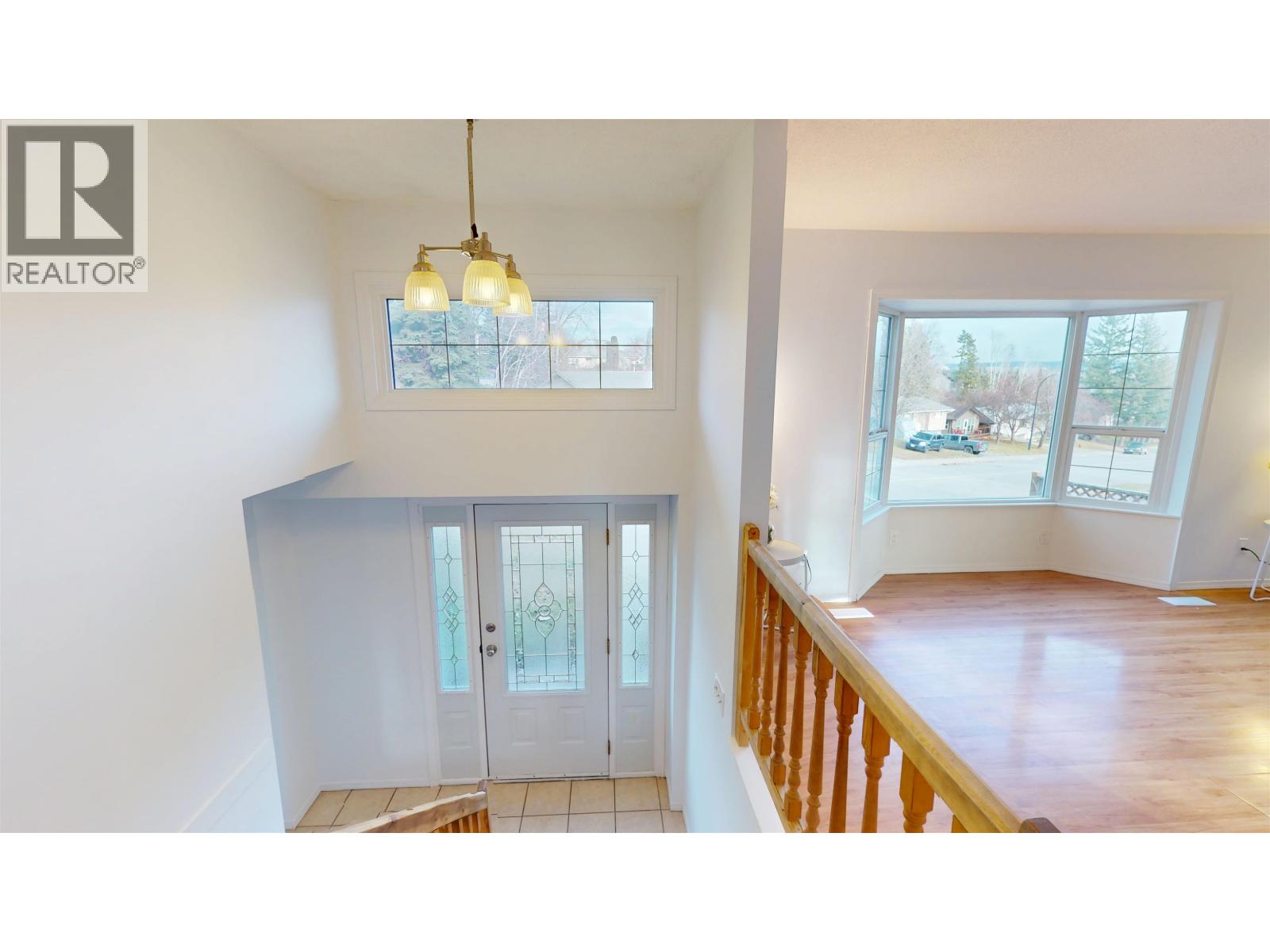 1394 Lewis Drive, Quesnel, British Columbia  V2J 1K8 - Photo 2 - R3075954