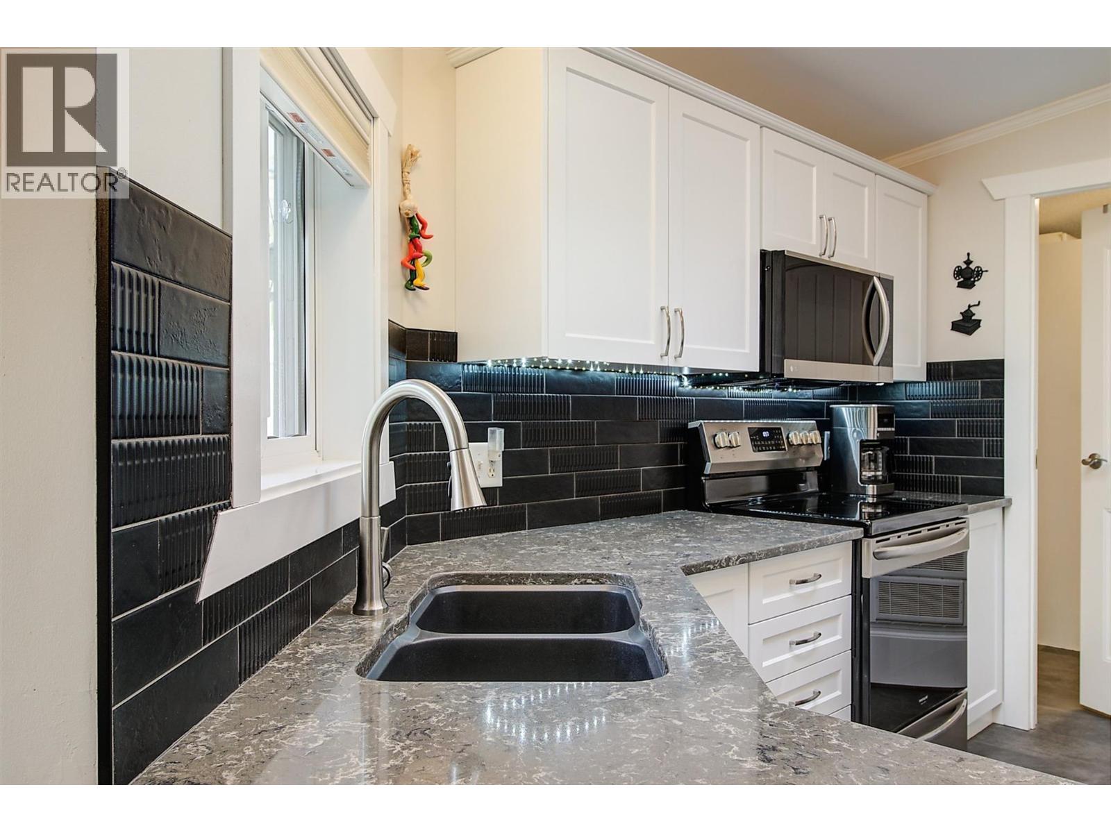 1750 Lenz Road Unit# 80, West Kelowna, British Columbia V1Z 3N1 - Photo 21 - 10376652