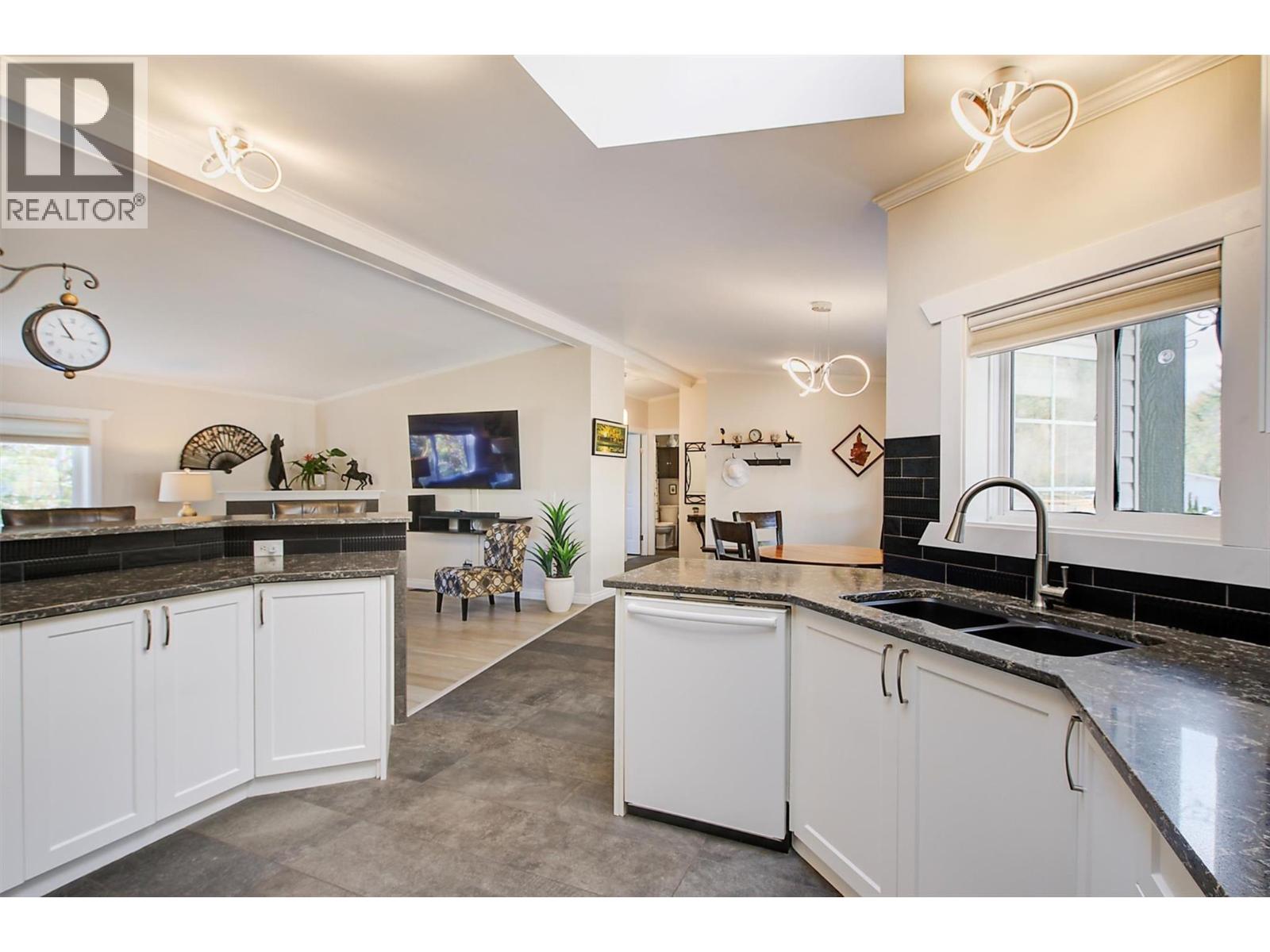 1750 Lenz Road Unit# 80, West Kelowna, British Columbia V1Z 3N1 - Photo 19 - 10376652