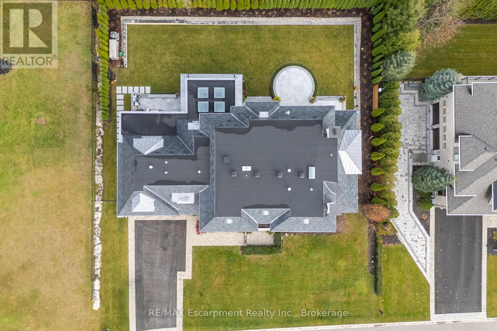 15 Lambert Common, Oakville, Ontario  L6K 0H6 - Photo 5 - W12919550