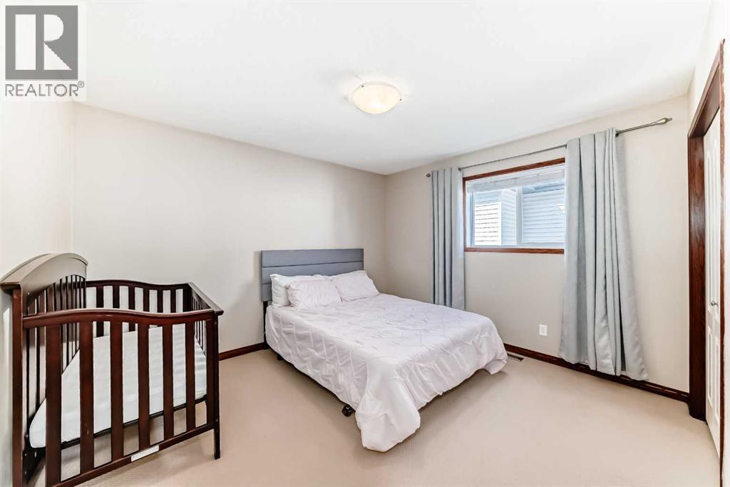 148 Hawkmere Way, Chestermere, Alberta  T1X 0C8 - Photo 31 - A2294598