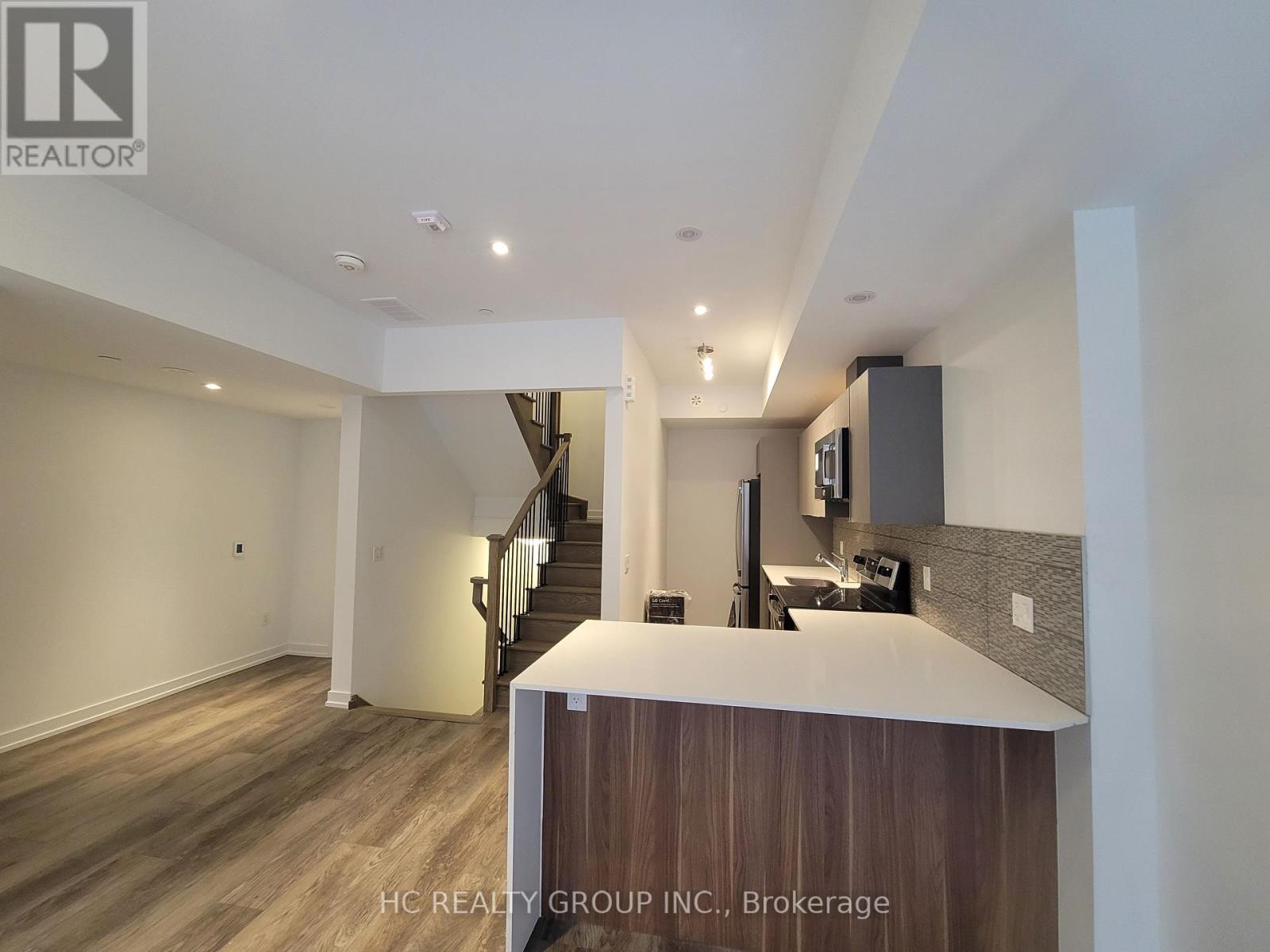 17 - 3079 Pharmacy Avenue, Toronto, Ontario  M1W 2H1 - Photo 3 - E12921560