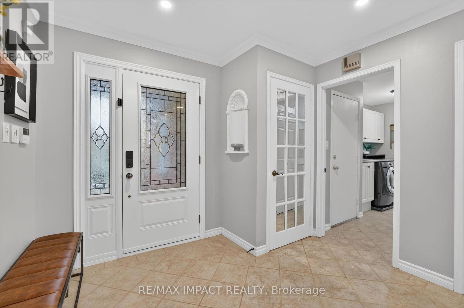 2348 Wildwood Crescent, Pickering, Ontario  L1X 2N1 - Photo 2 - E12921616