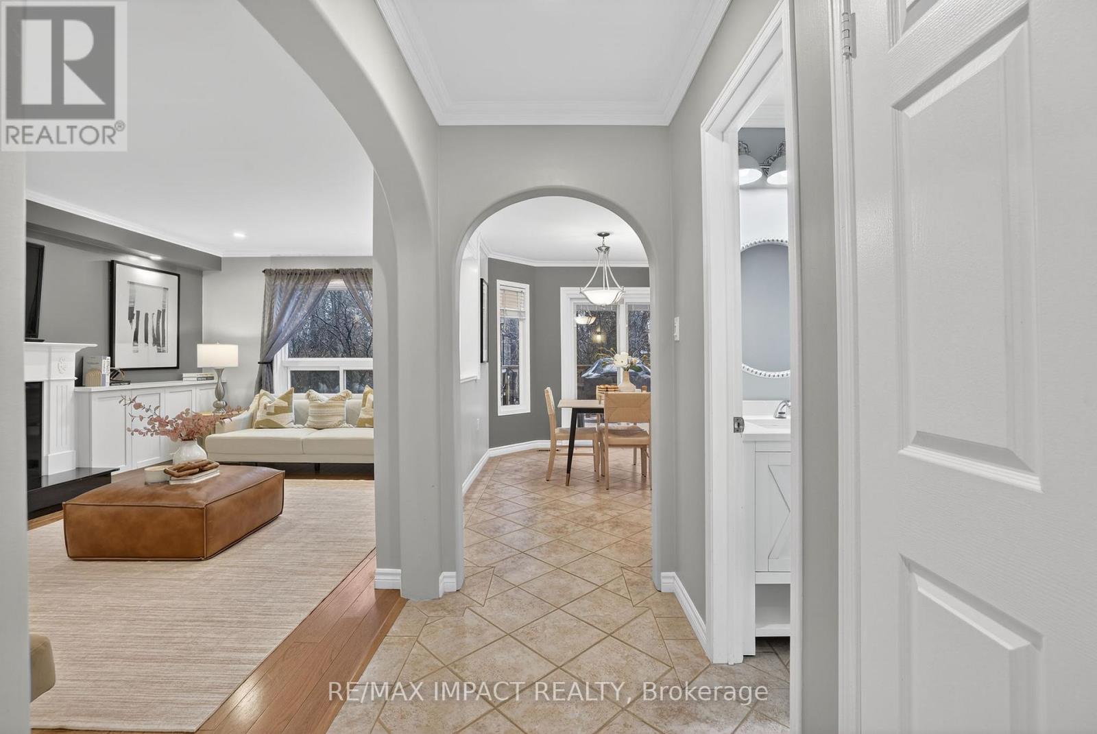 2348 Wildwood Crescent, Pickering, Ontario  L1X 2N1 - Photo 5 - E12921616