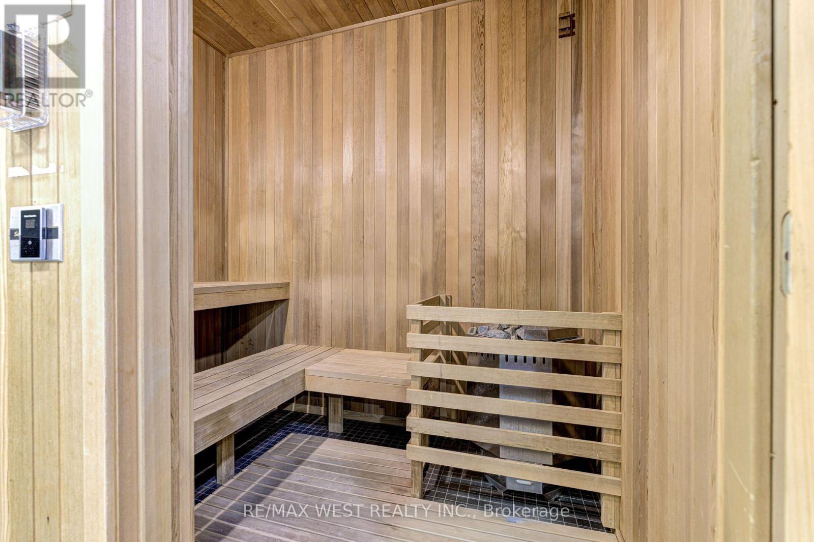 2303 - 2910 Highway 7 Road, Vaughan, Ontario  L4K 0H8 - Photo 12 - N12921572