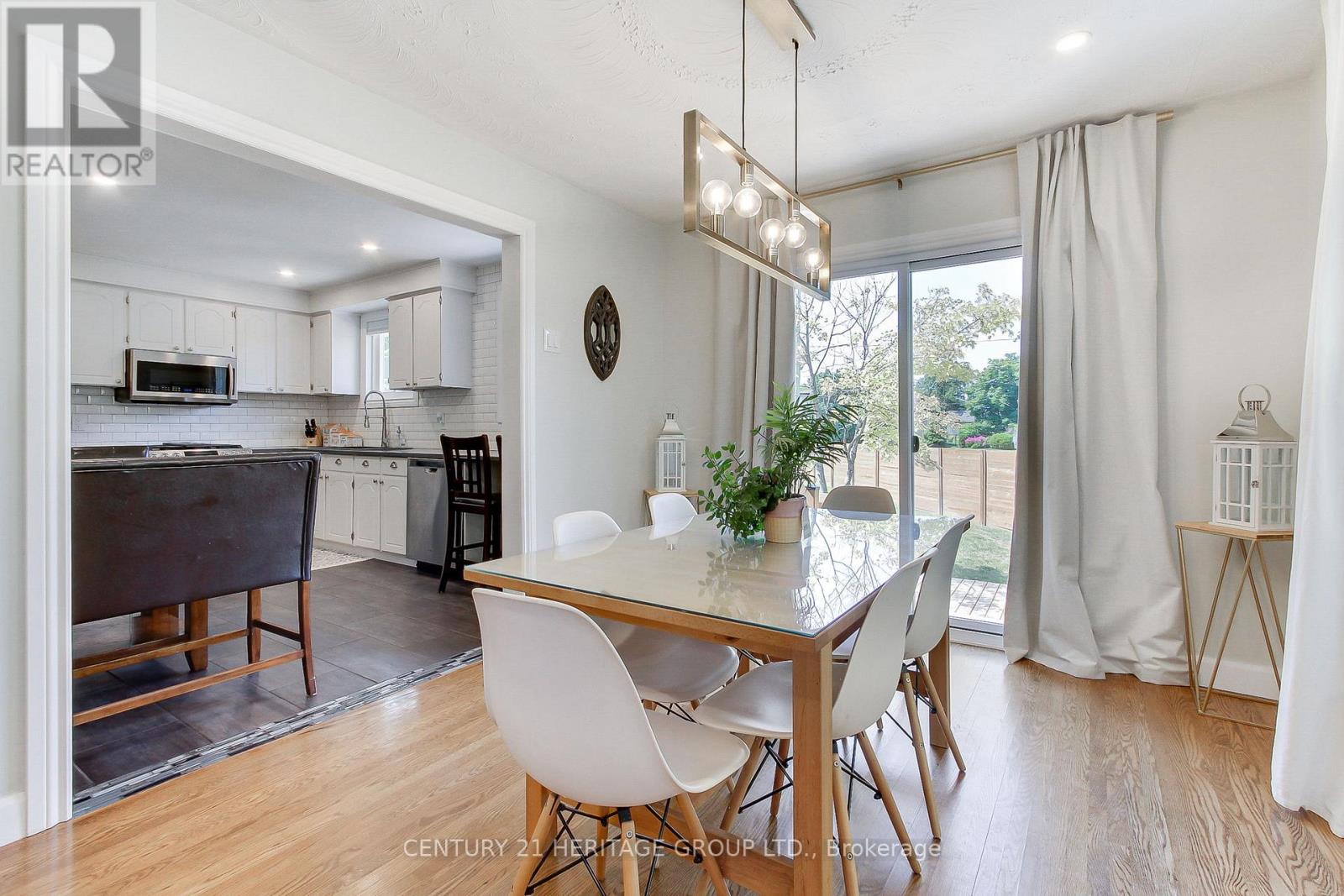 50 Marine Drive, Innisfil, Ontario  L0L 1R0 - Photo 12 - N12921602