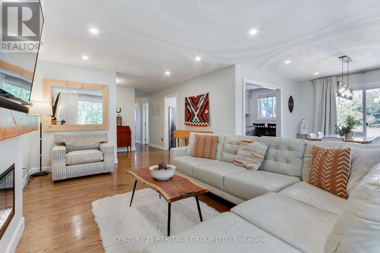 50 Marine Drive, Innisfil, Ontario  L0L 1R0 - Photo 8 - N12921602