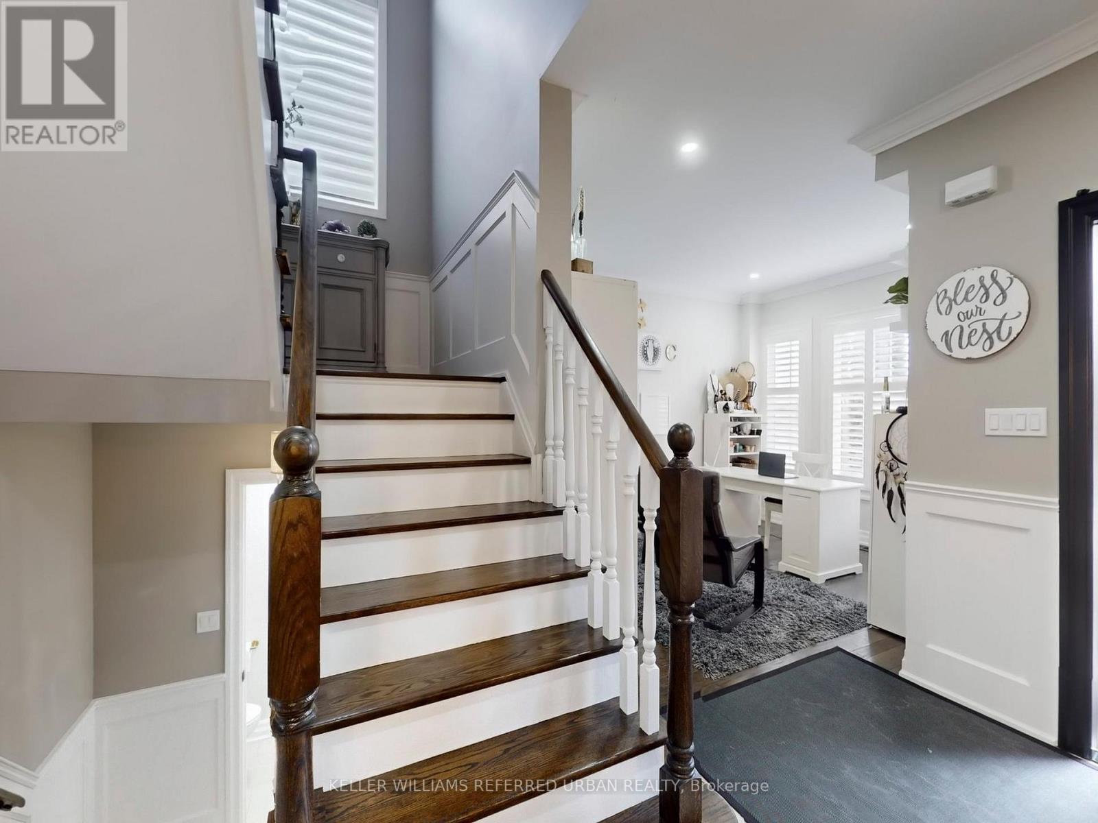 208 Maria Antonia Road, Vaughan, Ontario  L4H 2Z4 - Photo 18 - N12921608