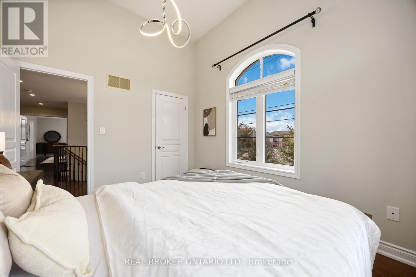 40 Mack Clement Lane, Richmond Hill, Ontario  L4S 0G2 - Photo 29 - N12921624