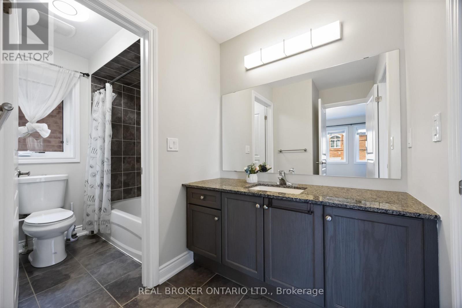 40 Mack Clement Lane, Richmond Hill, Ontario  L4S 0G2 - Photo 32 - N12921624