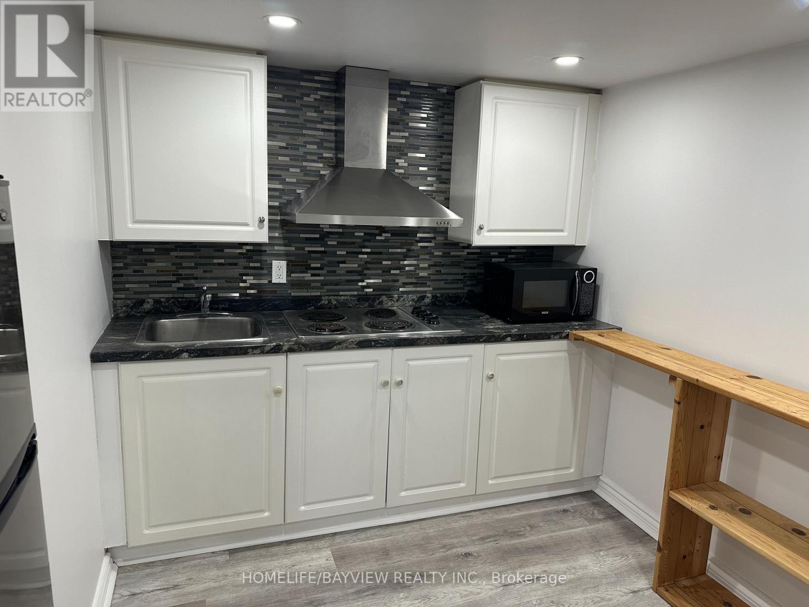 36 Rosanna(Lower Level) Crescent, Vaughan, Ontario  L6A 2T3 - Photo 10 - N12921642