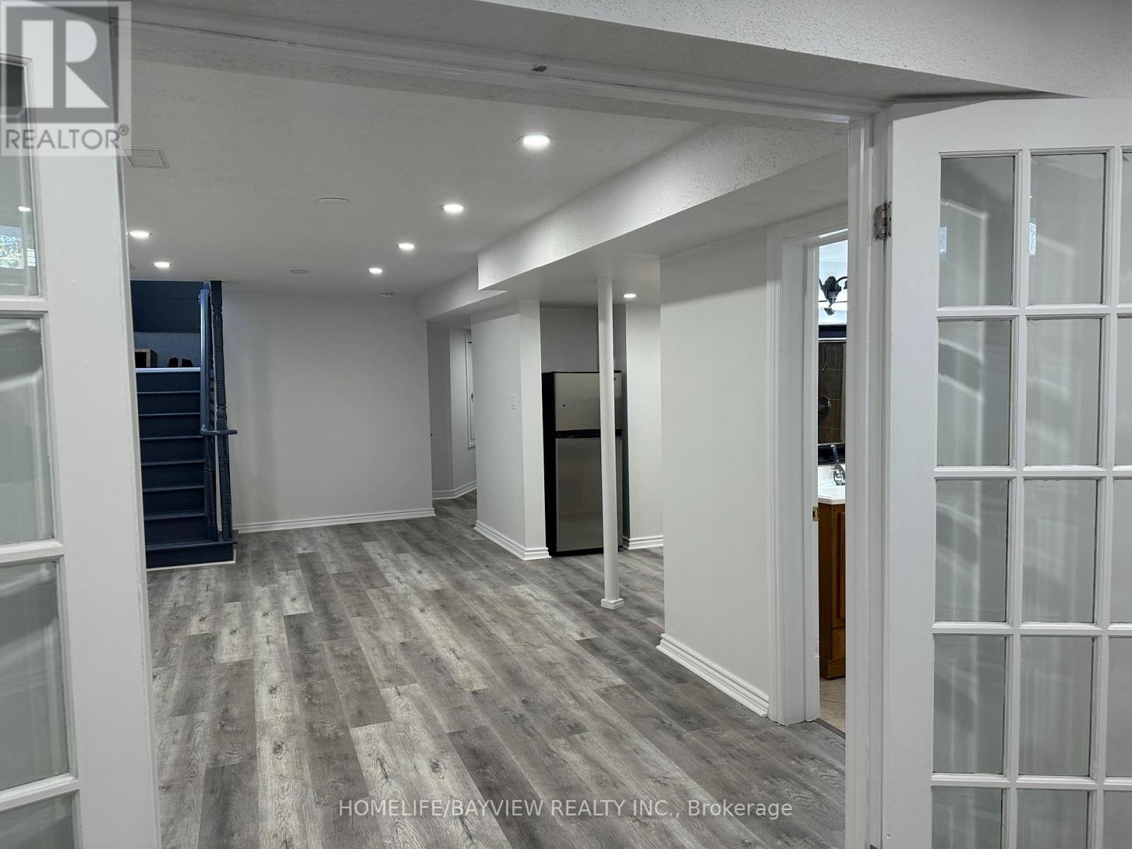 36 Rosanna(Lower Level) Crescent, Vaughan, Ontario  L6A 2T3 - Photo 17 - N12921642