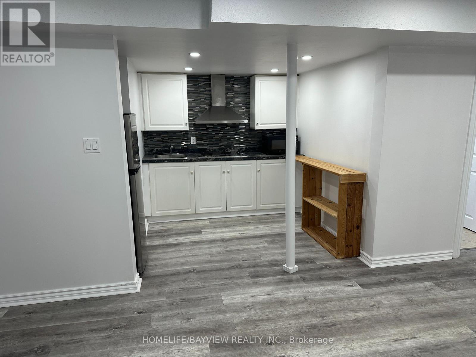 36 Rosanna(Lower Level) Crescent, Vaughan, Ontario  L6A 2T3 - Photo 5 - N12921642