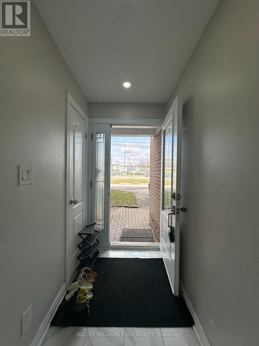 56 - 7255 Dooley Drive, Mississauga, Ontario  L4T 2S7 - Photo 6 - W12921570