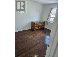 MASTER ROOM - 32 BELGRAVIA AVENUE, Toronto, Ontario