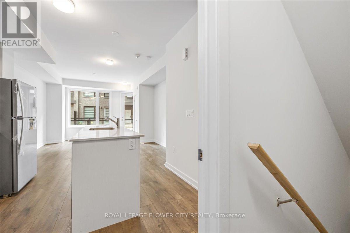 3 - 3421 Ridgeway Drive, Mississauga, Ontario  L5L 0C1 - Photo 10 - W12921638