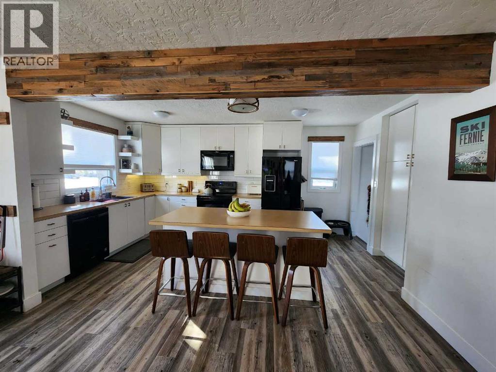 17w Civic Avenue, Magrath, Alberta  T0K 1J0 - Photo 11 - A2296236