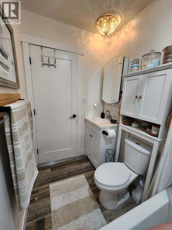 17w Civic Avenue, Magrath, Alberta  T0K 1J0 - Photo 13 - A2296236