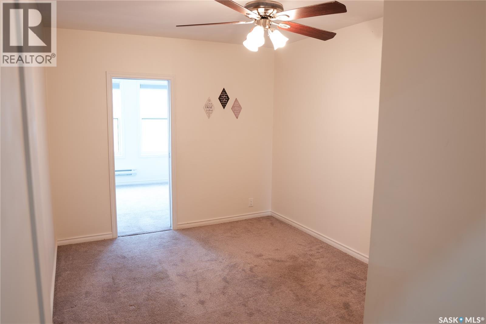 2128 Osler Street, Regina, Saskatchewan  S4P 1W6 - Photo 15 - SK031279