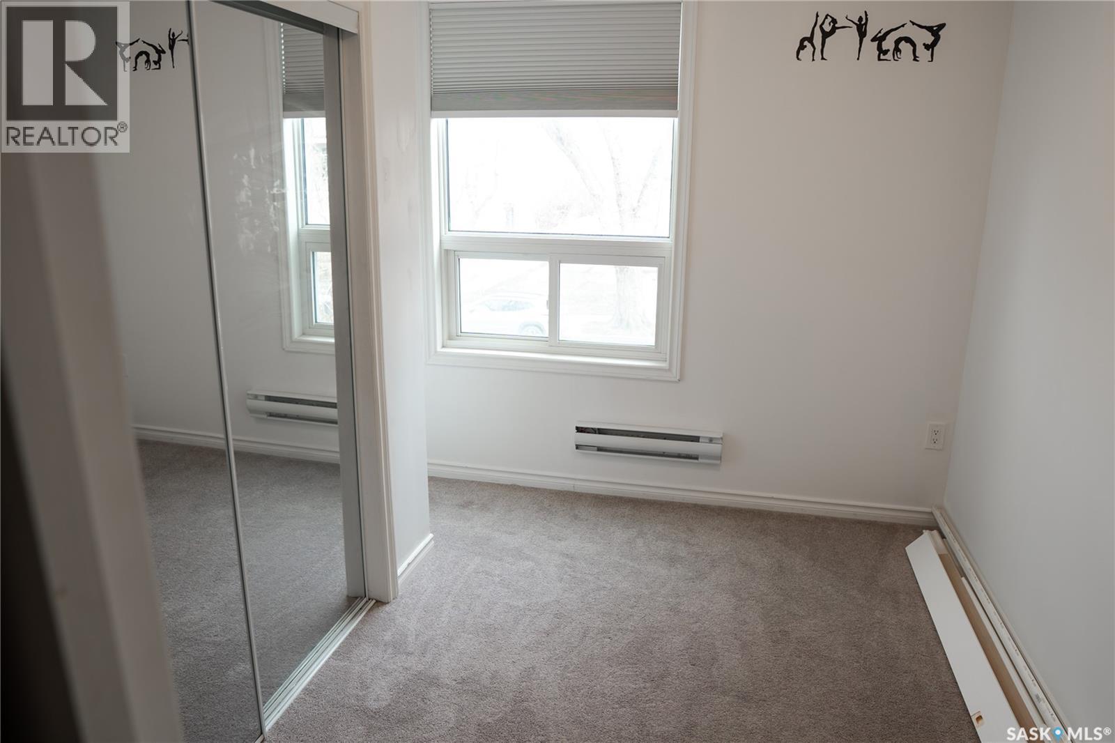 2128 Osler Street, Regina, Saskatchewan  S4P 1W6 - Photo 17 - SK031279