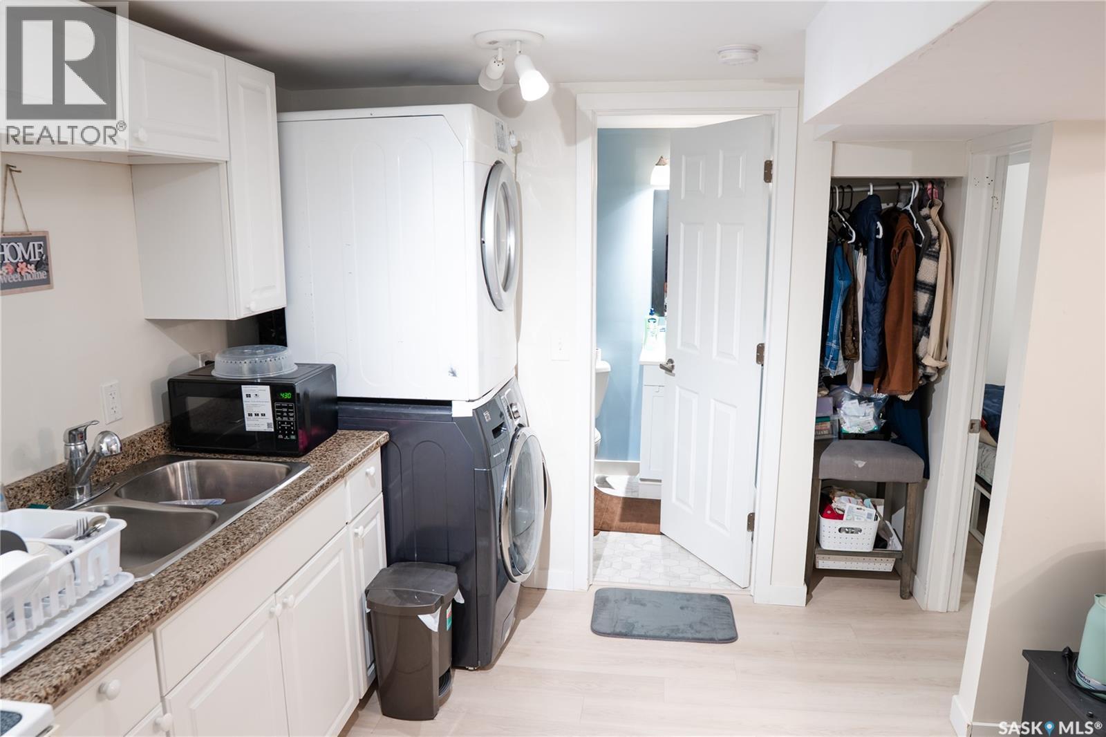 2128 Osler Street, Regina, Saskatchewan  S4P 1W6 - Photo 28 - SK031279