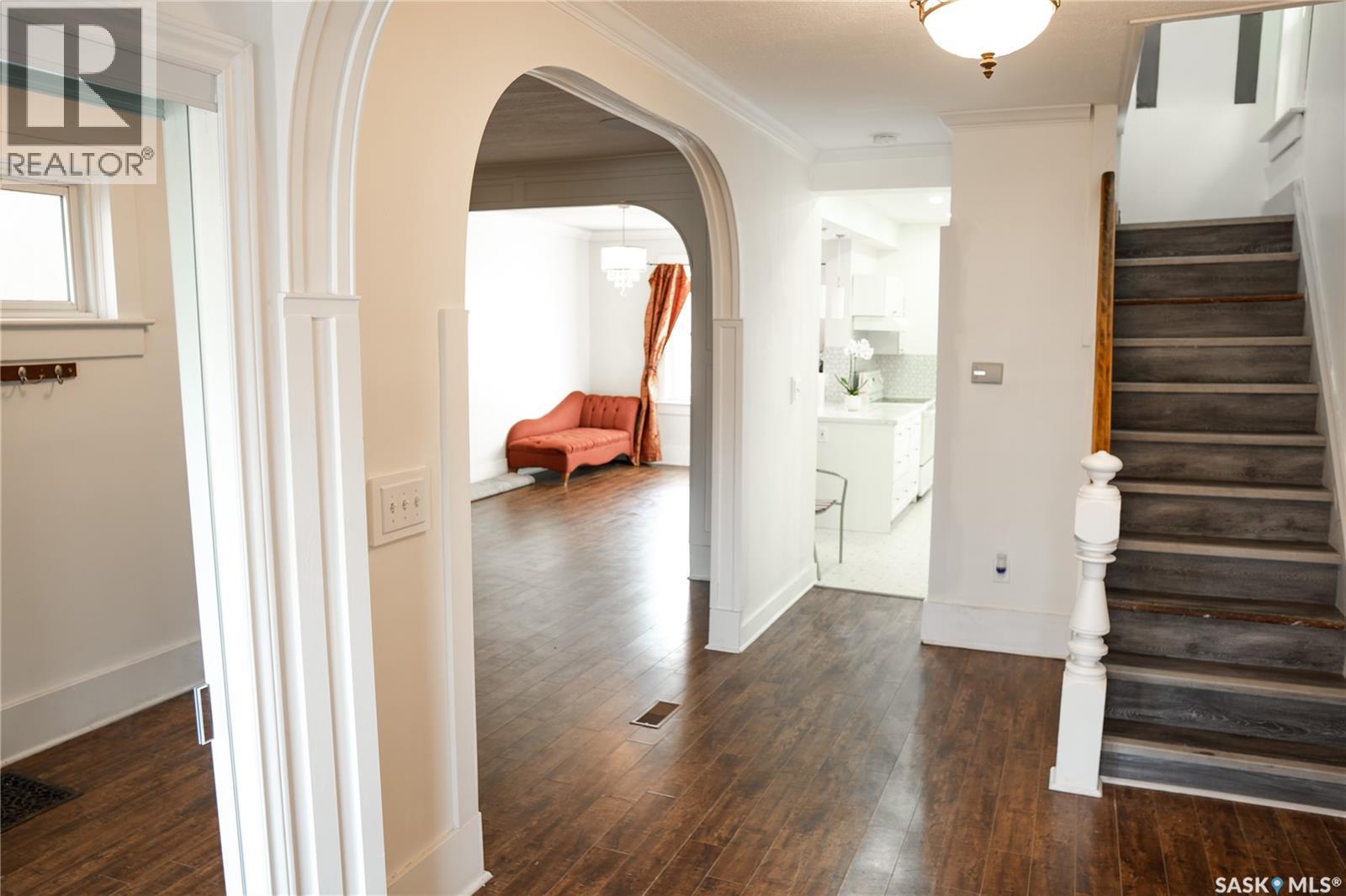 2128 Osler Street, Regina, Saskatchewan  S4P 1W6 - Photo 8 - SK031279