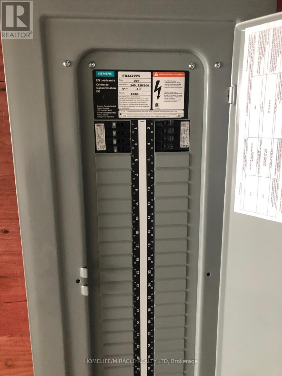 202 - 1038 Garner Road W, Hamilton, Ontario  L9G 0J2 - Photo 23 - X12921556