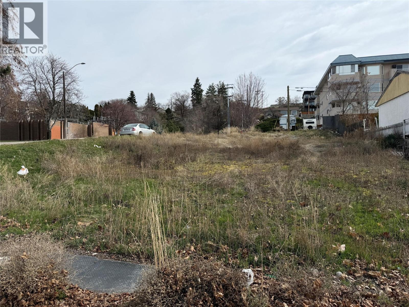 200 Abbott Street, Penticton, British Columbia  V2A 4J4 - Photo 2 - 10379927