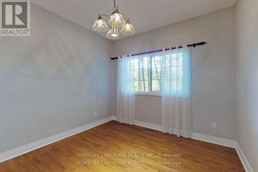 1976 Forest Valley Drive, Innisfil, Ontario  L9S 4A5 - Photo 15 - N12898324