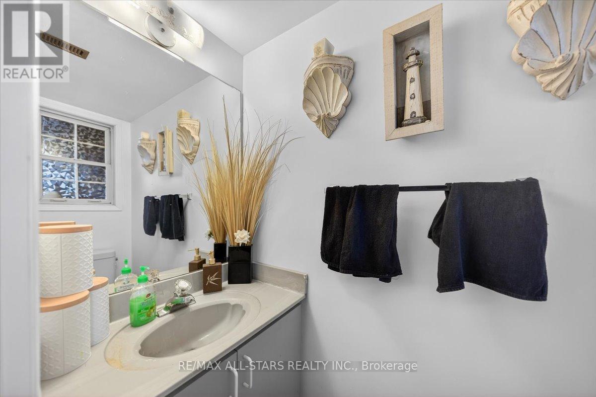 3 - 119 Spring Road, Georgina, Ontario  L4P 2K4 - Photo 38 - N12913880