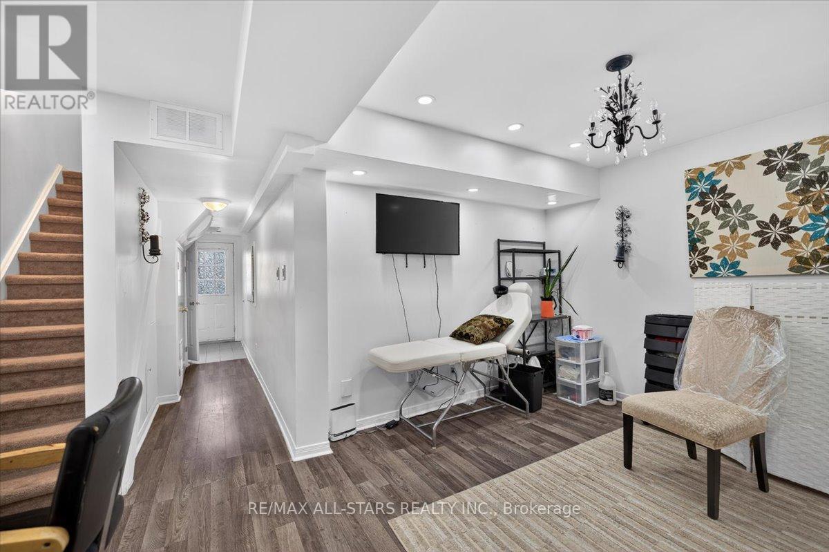 3 - 119 Spring Road, Georgina, Ontario  L4P 2K4 - Photo 37 - N12913880