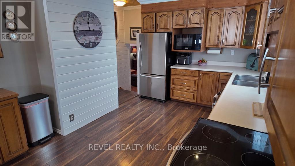 490 Marion Street, Iroquois Falls, Ontario  P0K 1G0 - Photo 17 - T12921542