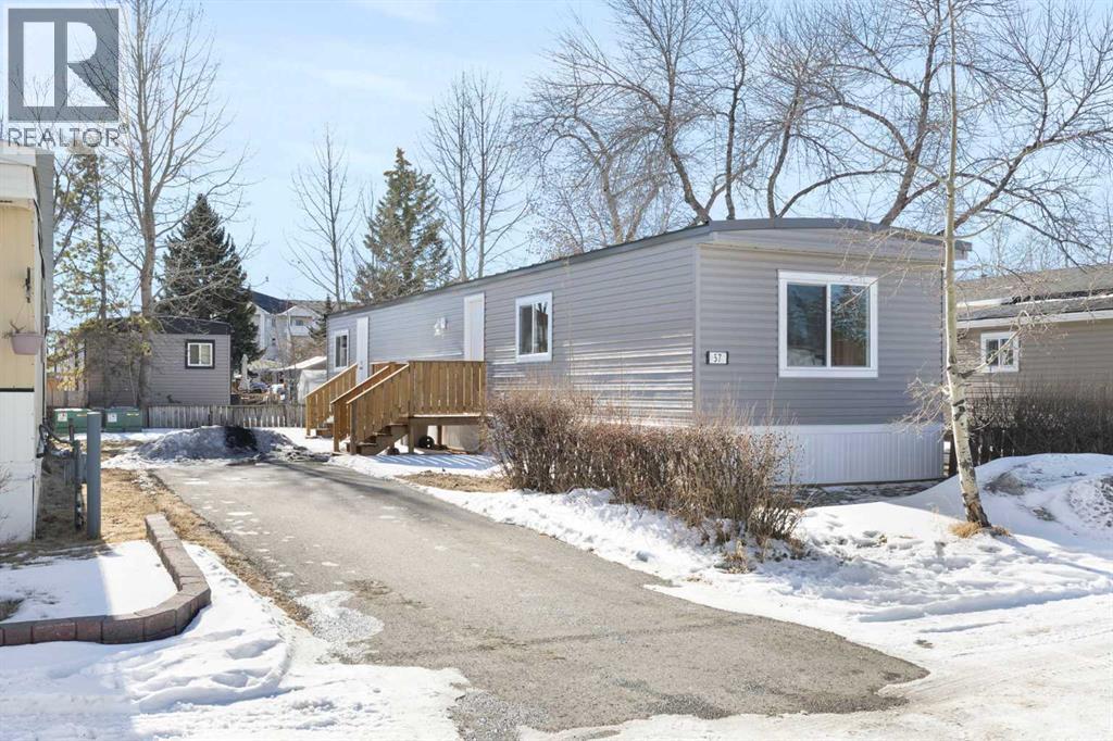 57, 6220 17 Avenue Se, Calgary, Alberta  T2A 0W6 - Photo 2 - A2259593