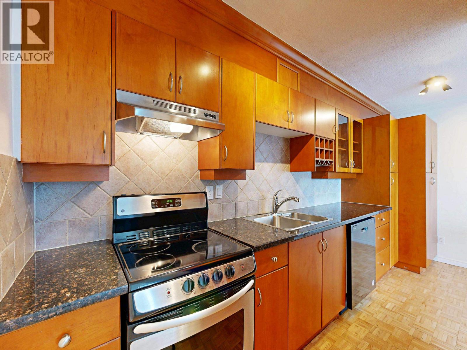 906 2370 W 2nd Avenue, Vancouver, British Columbia  V6K 1J2 - Photo 11 - R3102574