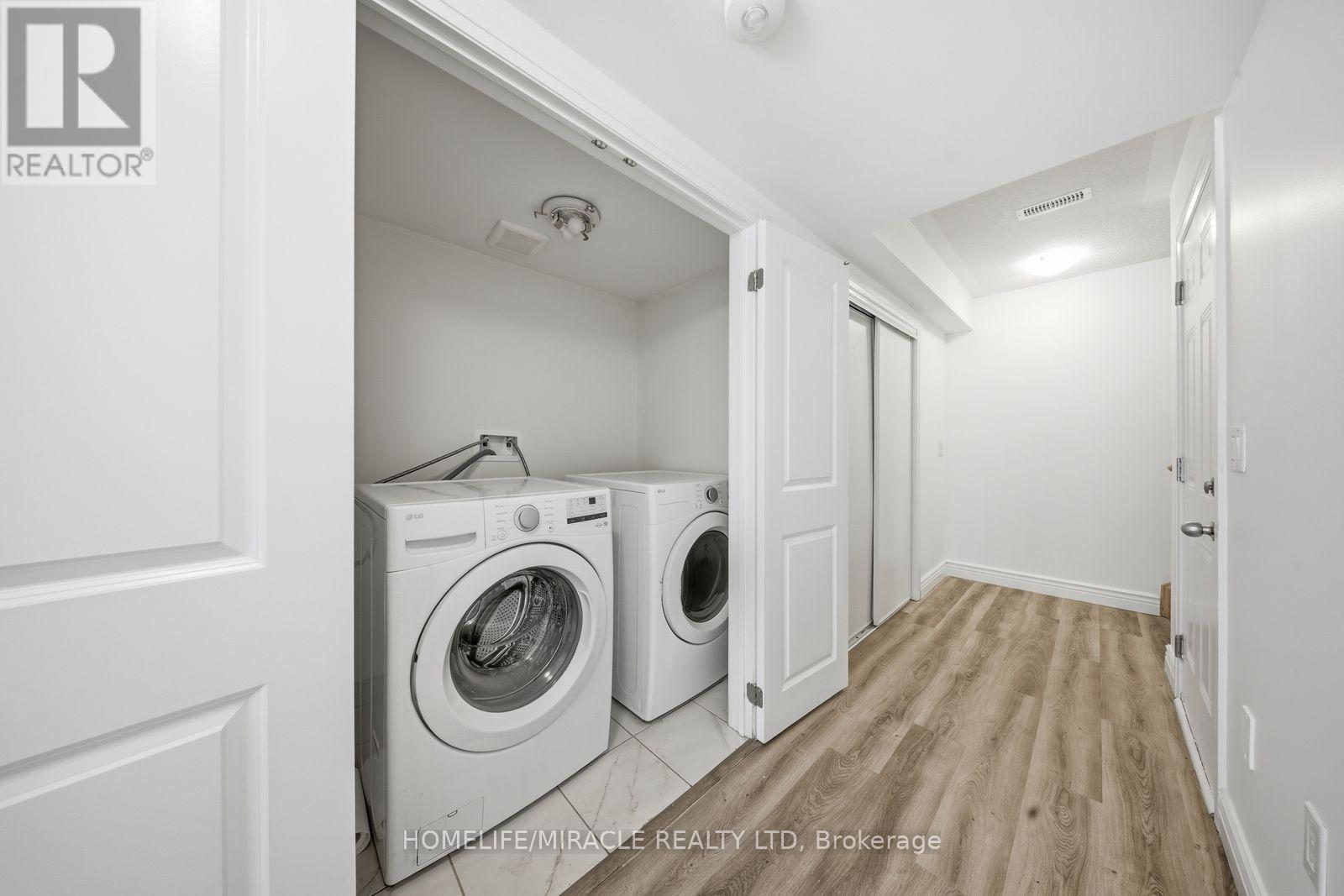 901 - 585 Colborne Street E, Brant, Ontario N3S 0K4 - Photo 21 - X12920750