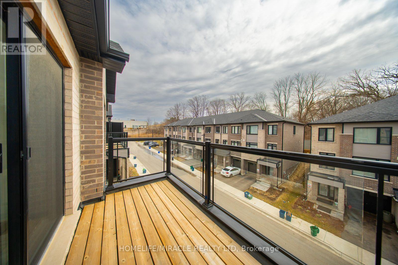 901 - 585 Colborne Street E, Brant, Ontario N3S 0K4 - Photo 22 - X12920750