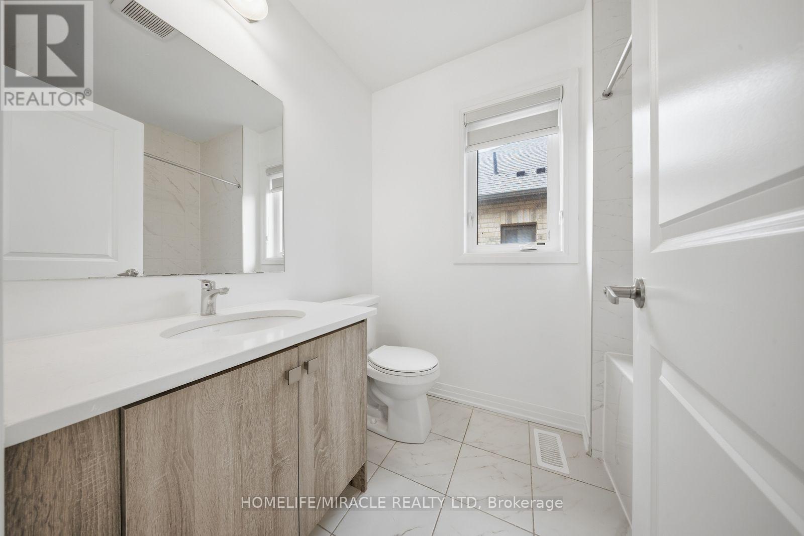 901 - 585 Colborne Street E, Brant, Ontario N3S 0K4 - Photo 17 - X12920750