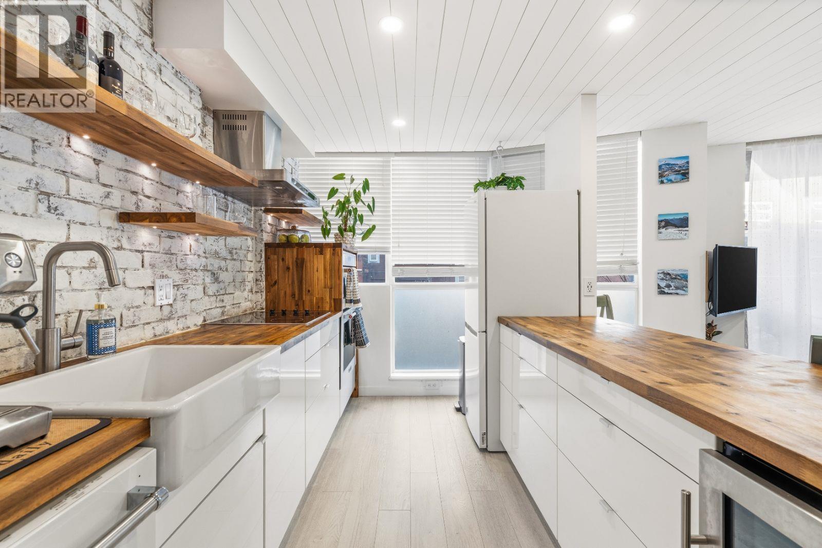 202 1199 Seymour Street, Vancouver, British Columbia  V6B 1K3 - Photo 10 - R3103703