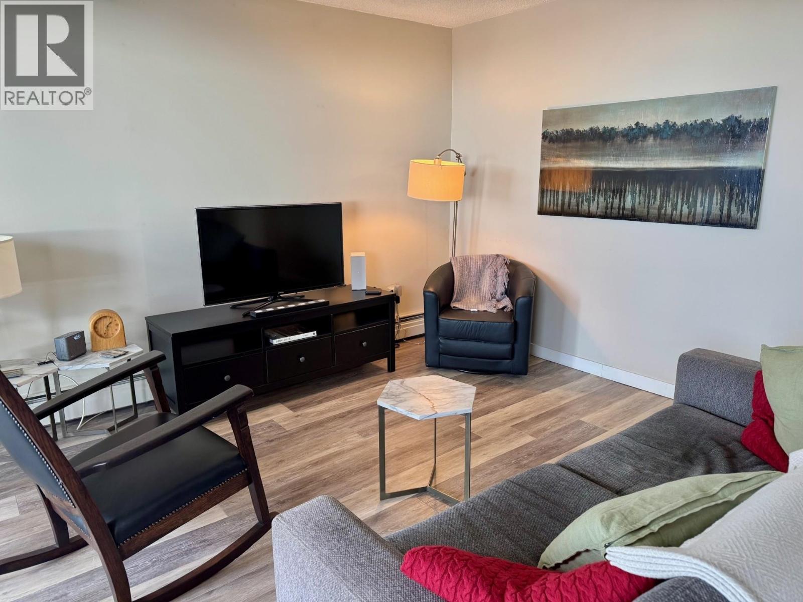 1903 145 St. Georges Avenue, North Vancouver, British Columbia V7L 3G8 - Photo 7 - R3103727