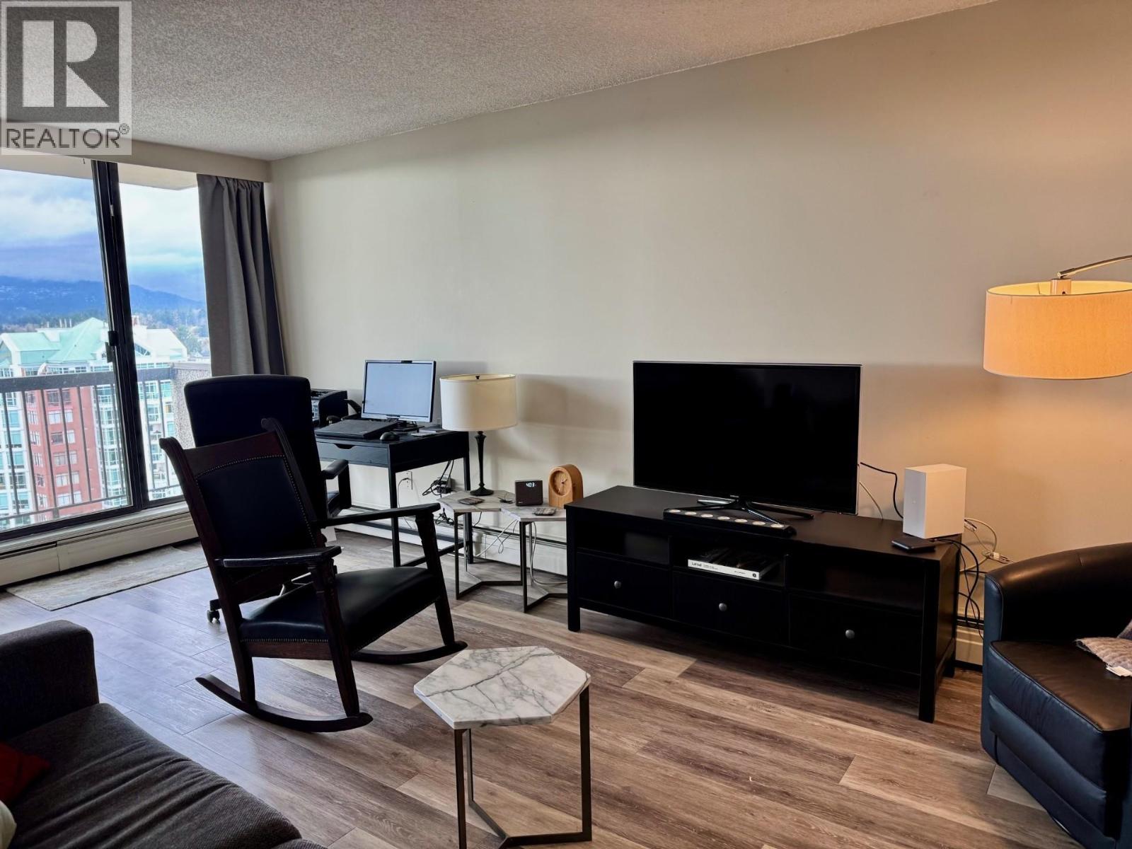 1903 145 St. Georges Avenue, North Vancouver, British Columbia V7L 3G8 - Photo 8 - R3103727