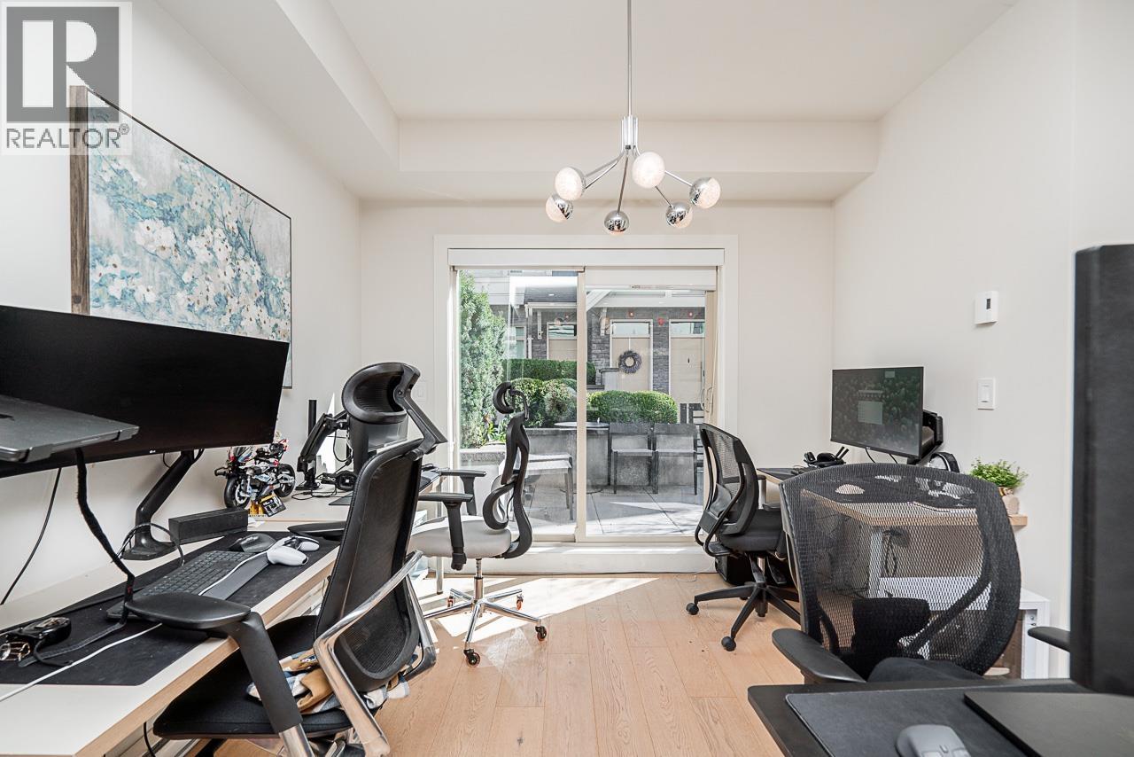 4 115 W Queens Road, North Vancouver, British Columbia V7N 2K4 - Photo 10 - R3103731