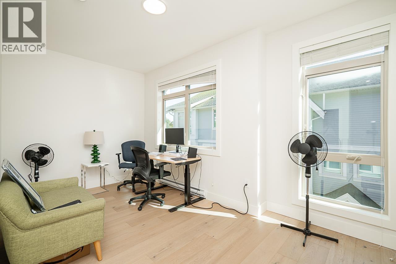 4 115 W Queens Road, North Vancouver, British Columbia V7N 2K4 - Photo 20 - R3103731