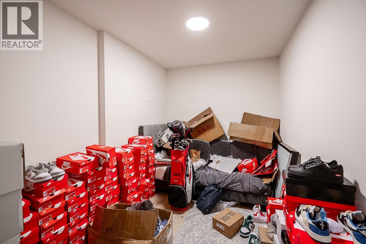 4 115 W Queens Road, North Vancouver, British Columbia V7N 2K4 - Photo 26 - R3103731