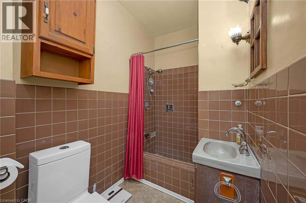 31 1/2 Garside Avenue N, Hamilton, Ontario  L8H 4W1 - Photo 15 - 40803643