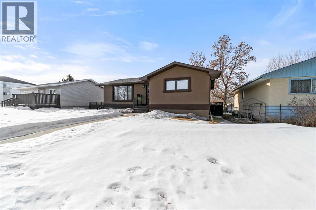 5304 56 Street, Camrose, Alberta  T4V 2E4 - Photo 2 - A2283693